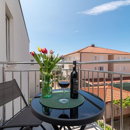 Apartmani Luce Trogir Ngoại thất bức ảnh
