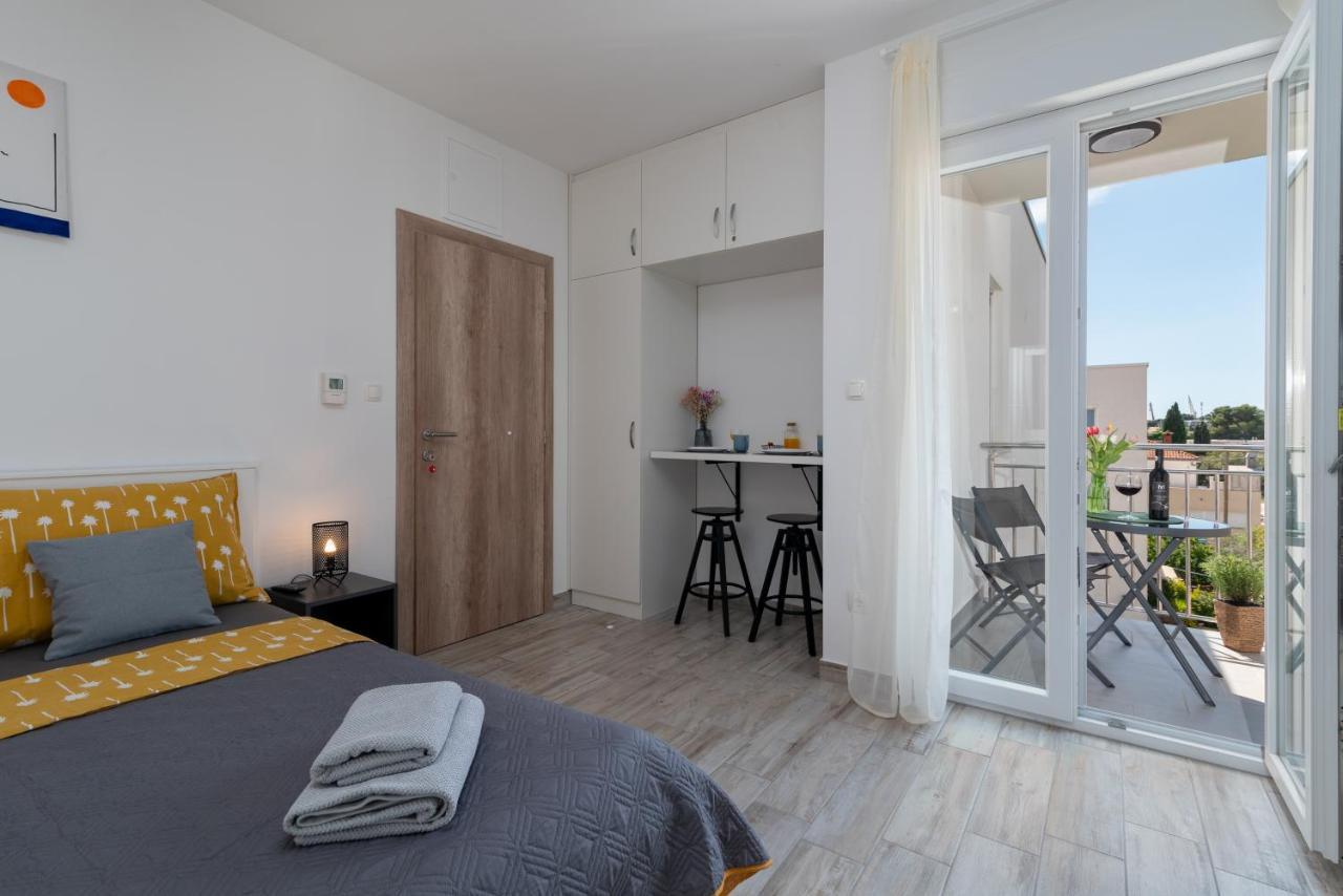 Apartmani Luce Trogir Ngoại thất bức ảnh