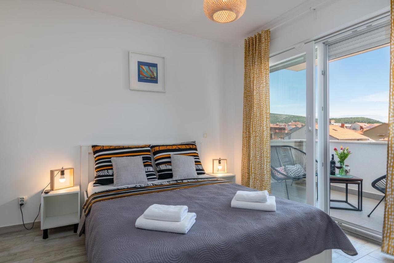 Apartmani Luce Trogir Ngoại thất bức ảnh