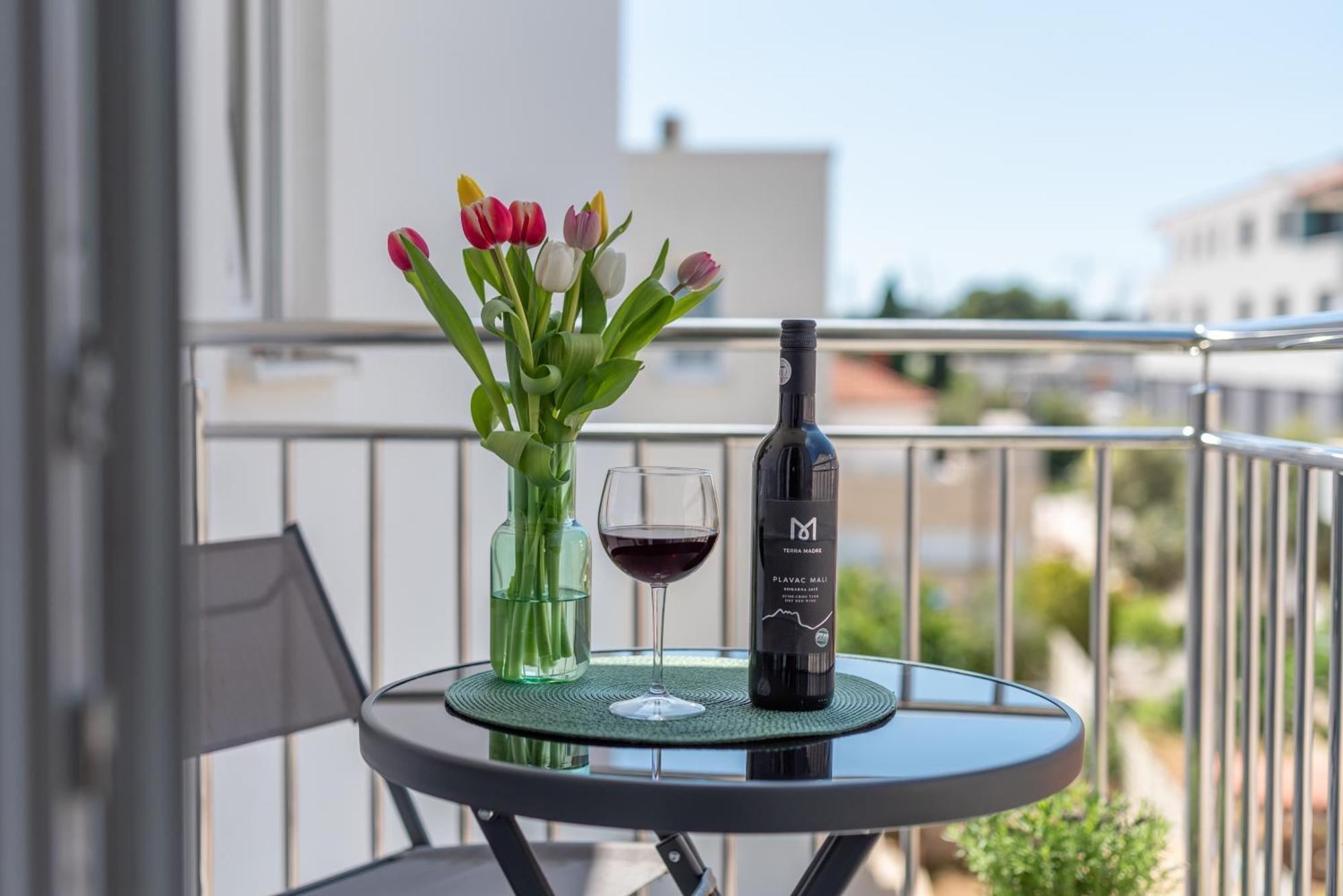 Apartmani Luce Trogir Ngoại thất bức ảnh