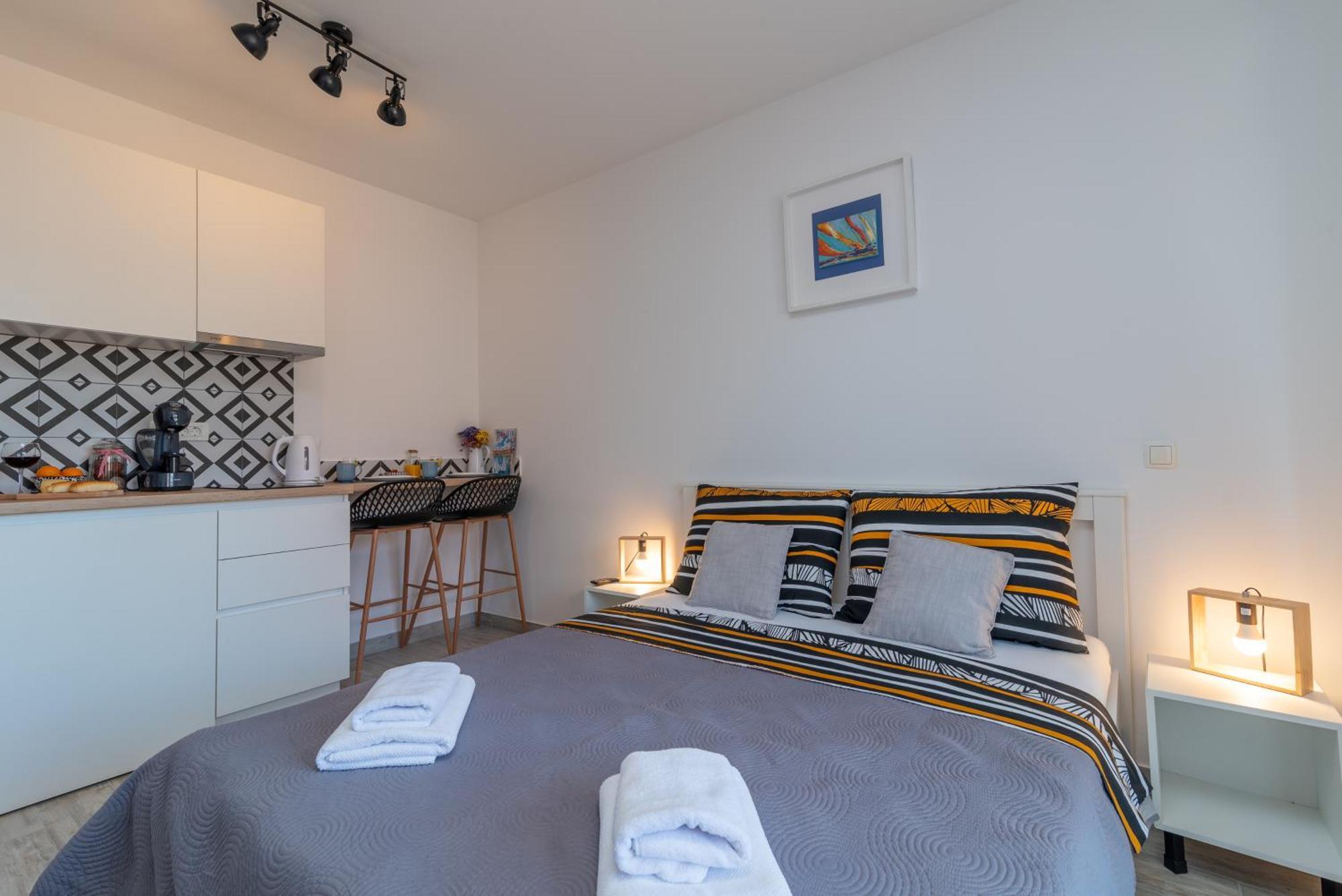 Apartmani Luce Trogir Ngoại thất bức ảnh