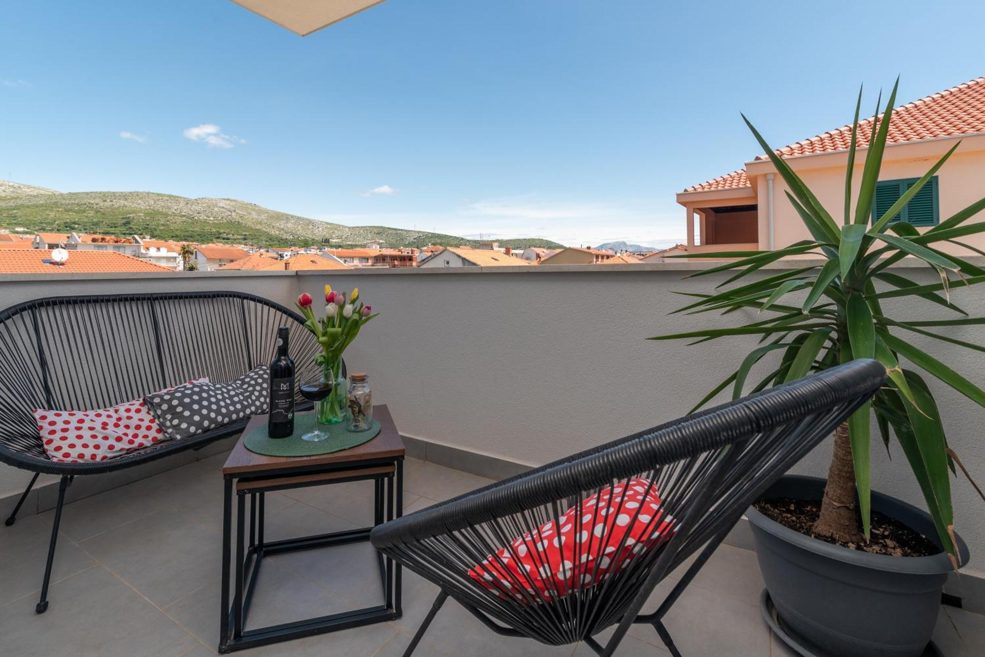 Apartmani Luce Trogir Ngoại thất bức ảnh